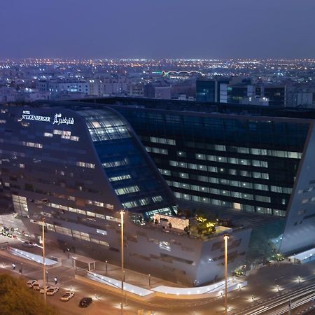 Steigenberger Residence Doha Eksteriør billede The hospital at night