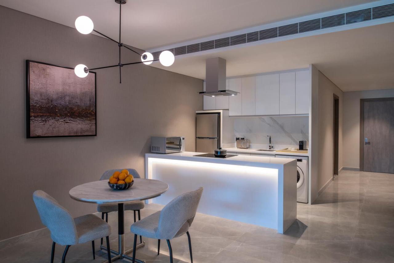 Steigenberger Residence Doha Eksteriør billede A kitchen in a typical apartment