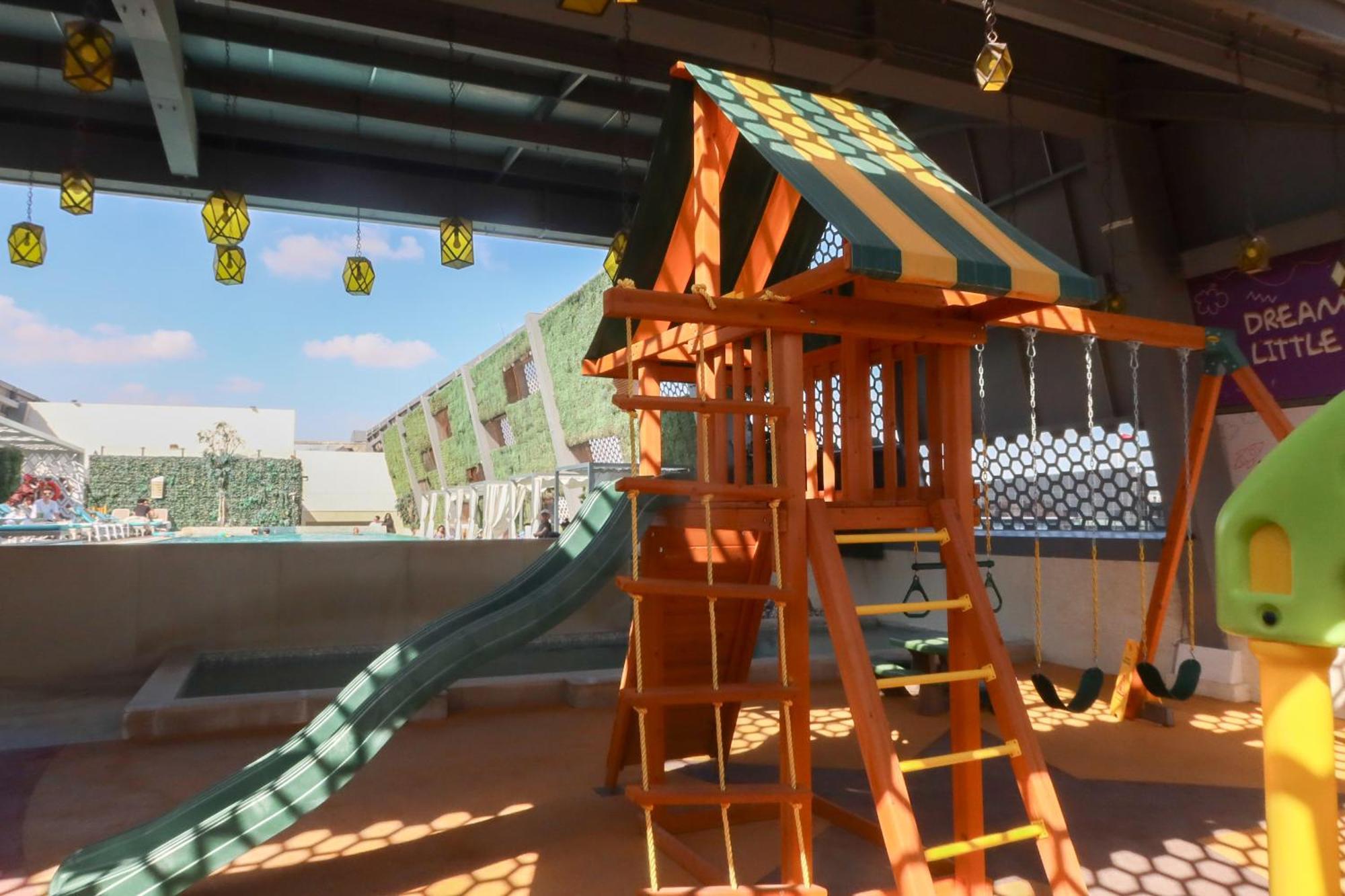 Steigenberger Residence Doha Eksteriør billede Playground at the hotel