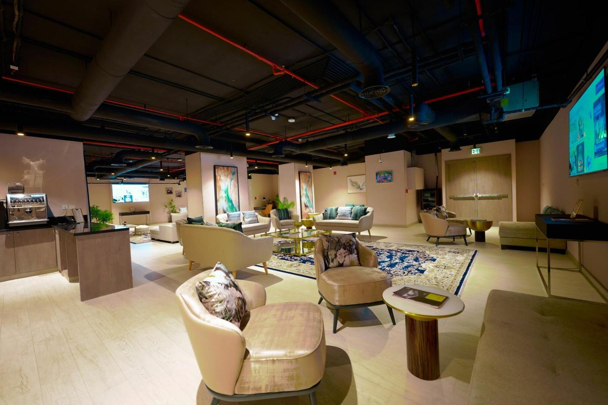 Steigenberger Residence Doha Eksteriør billede The lounge at the airport
